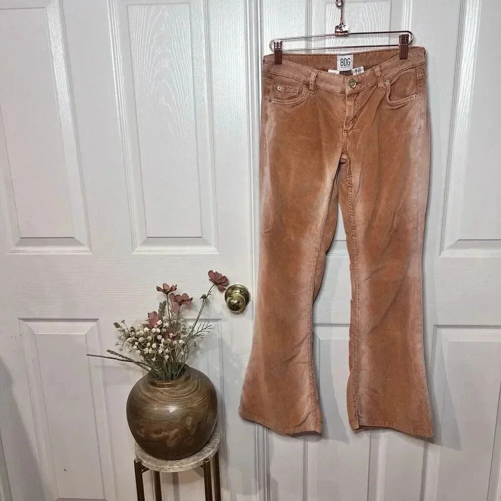 BDG Womens Pink Peach Corduroy Flare Jeans Sz W26 L32 Retro 70s Boho Faded Indie